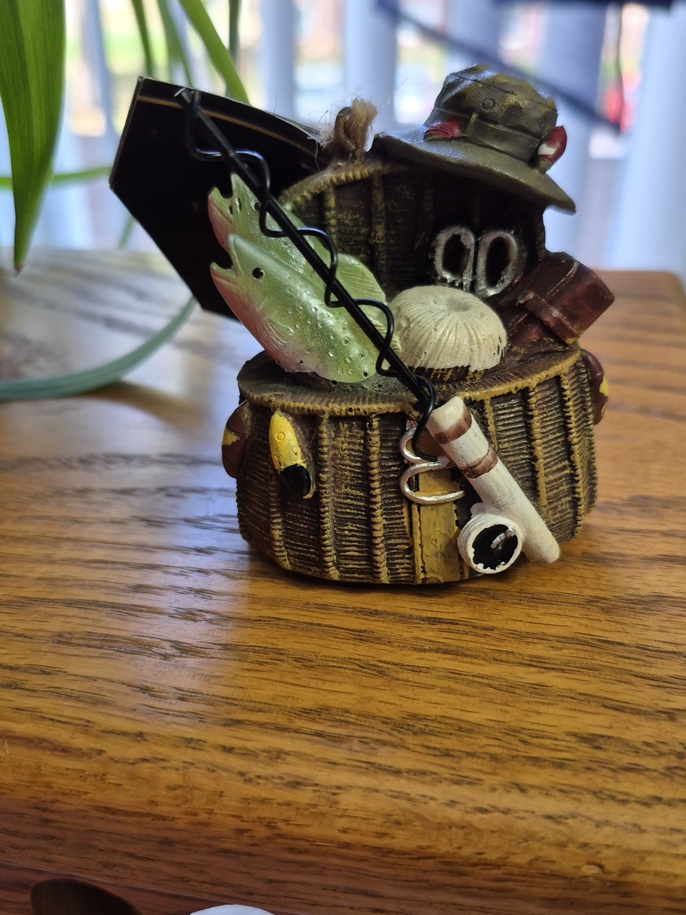 Decorative Fishing Basket Ornament - Green/Brown. NEW WITH TAGS